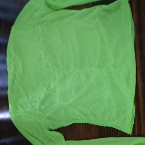 ❌SOLD❌Price firm: Sheer Neon green shirt - Picture 5 of 8